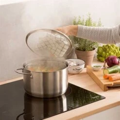 Faitout Inox 24 Cm Avec Panier Passoire Rotatif Et Couvercle En Verre 6,7 L 8 Faitout Inox 24 Cm Avec Panier Passoire Rotatif Et Couvercle En Verre 6,7 L -Cuisine À Domicile 273095 3 4 Faitout inox 24 cm avec panier passoire rotatif et couvercle en verre 6 7 L Mathon