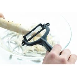 Kyocera Eplucheur Rasoir Céramique Noir 7 Kyocera Eplucheur Rasoir Céramique Noir -Cuisine À Domicile 42803 3 5 Eplucheur rasoir ceramique noir Kyocera