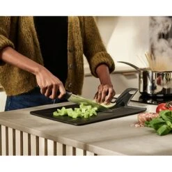 Joseph Joseph Planche à Découper Pliable Chop2pot Plus Noire -Cuisine À Domicile 450021 3 1 Planche a decouper pliable Chop2pot Plus noire Joseph Joseph