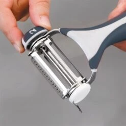 Eplucheur Y 3 Lames Tournantes Inox 9 Eplucheur Y 3 Lames Tournantes Inox -Cuisine À Domicile 473000 4 1 Eplucheur Y 3 lames tournantes inox Lacor