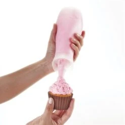 Flacon Souple Verseur En Silicone Avec 5 Douilles -Cuisine À Domicile 51055 3 6 Flacon souple verseur en silicone avec 5 douilles Mathon