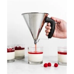 De Buyer Entonnoir à Piston Kwik Noir -Cuisine À Domicile 573050 3 1 Entonnoir a piston Kwik noir De Buyer
