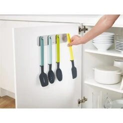 Joseph Joseph Set De 4 Ustensiles Support Placard -Cuisine À Domicile 613017 1 1 Set de 4 ustensiles support placard Joseph Joseph