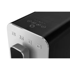 Smeg Machine à Café Avec Broyeur 19 Bars BCC01BLMEU Noir Mat -Cuisine À Domicile 700072 2 1 Machine a cafe avec broyeur 19 bars BCC01BLMEU noir mat Smeg