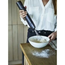 Cuisinart Mixeur Plongeant Sans Fil CSB300BE -Cuisine À Domicile 760085 3 2 Mixeur plongeant sans fil CSB300BE Cuisinart