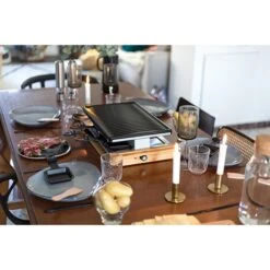 LIVOO Appareil à Raclette 8 Personnes Poêlons Doubles 1200 W DOC257 7 LIVOO Appareil à Raclette 8 Personnes Poêlons Doubles 1200 W DOC257 -Cuisine À Domicile 780244 2 2 Appareil a raclette 8 personnes poelons doubles 1200 W DOC257 Livoo